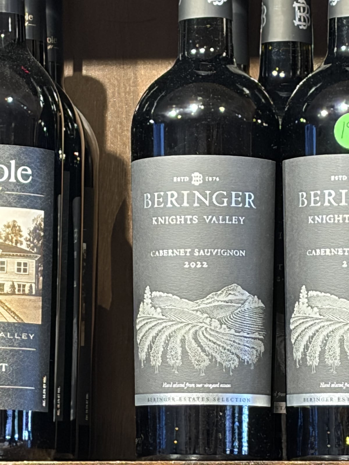 Beringer Cabernet Sauvignon label